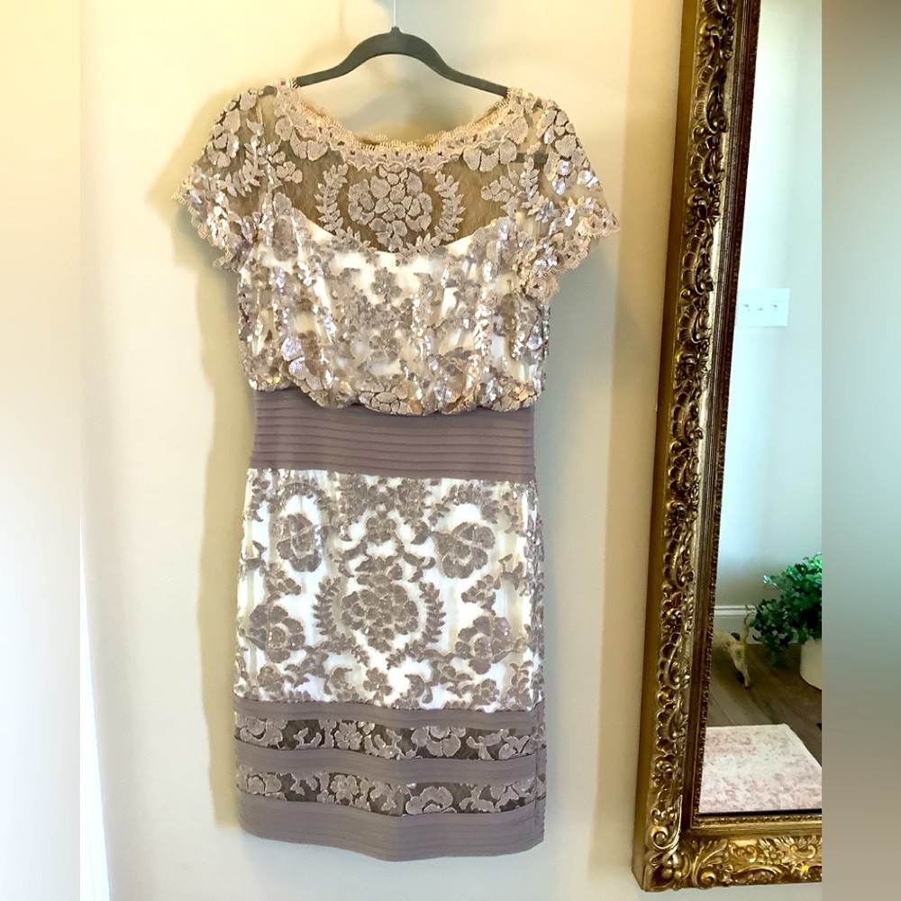 SOLD Tadashi Shoji Taupe/ Ivory lace dress